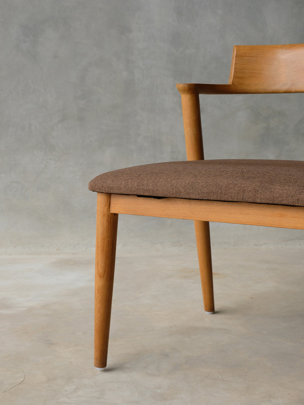 Urudhi Dining Chair