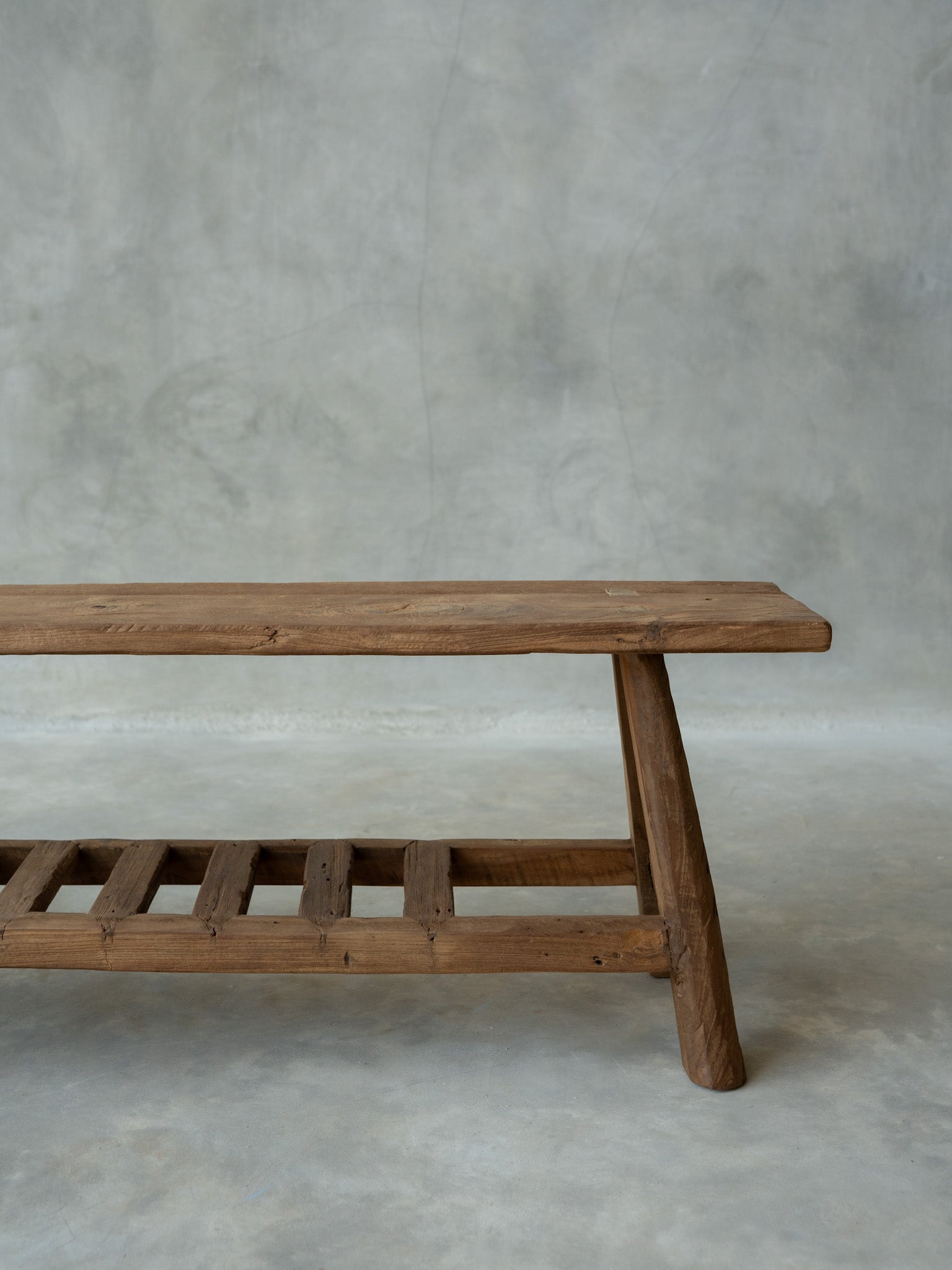 Vecchio Bench
