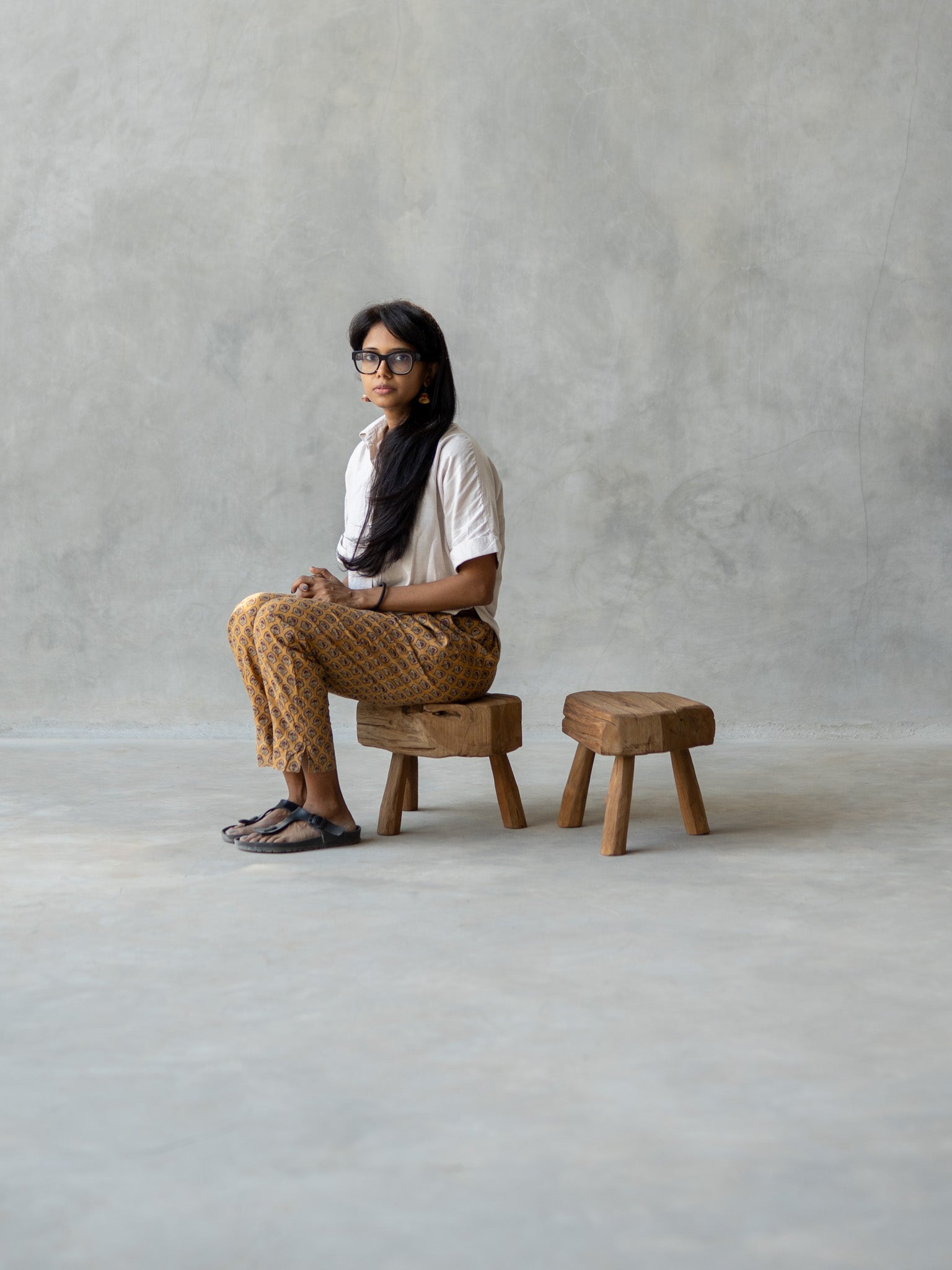 Viga Stool