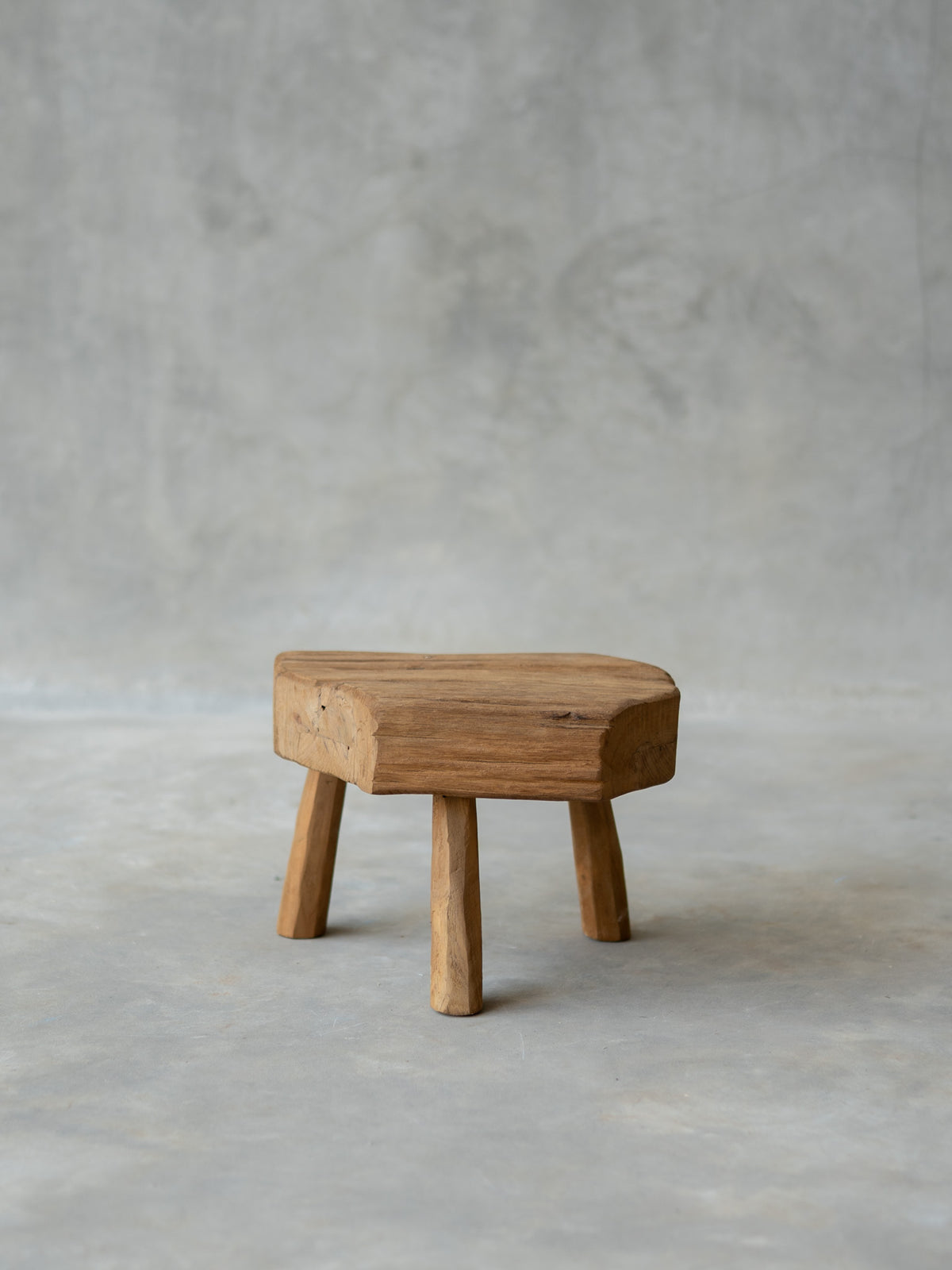 Viga Stool