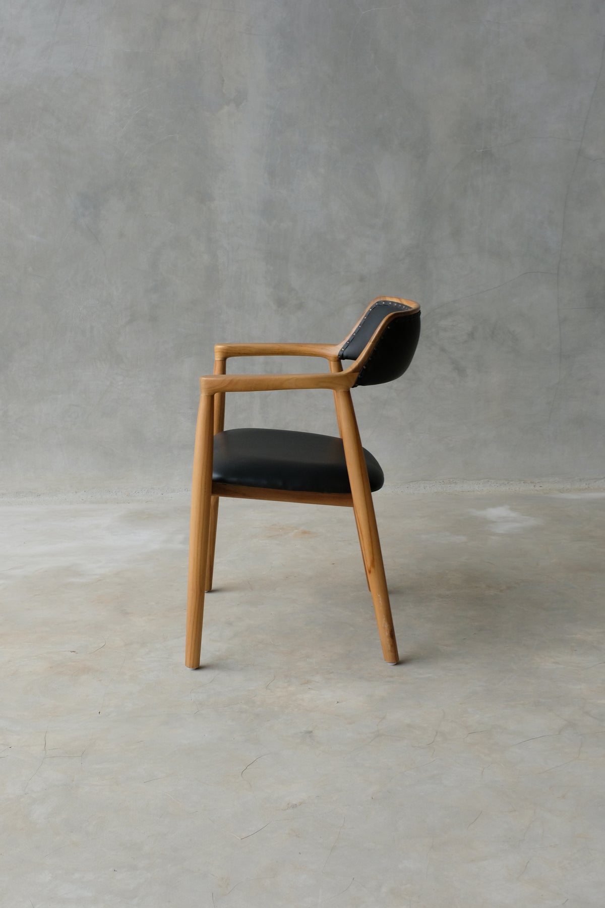 Vira Dining Chair