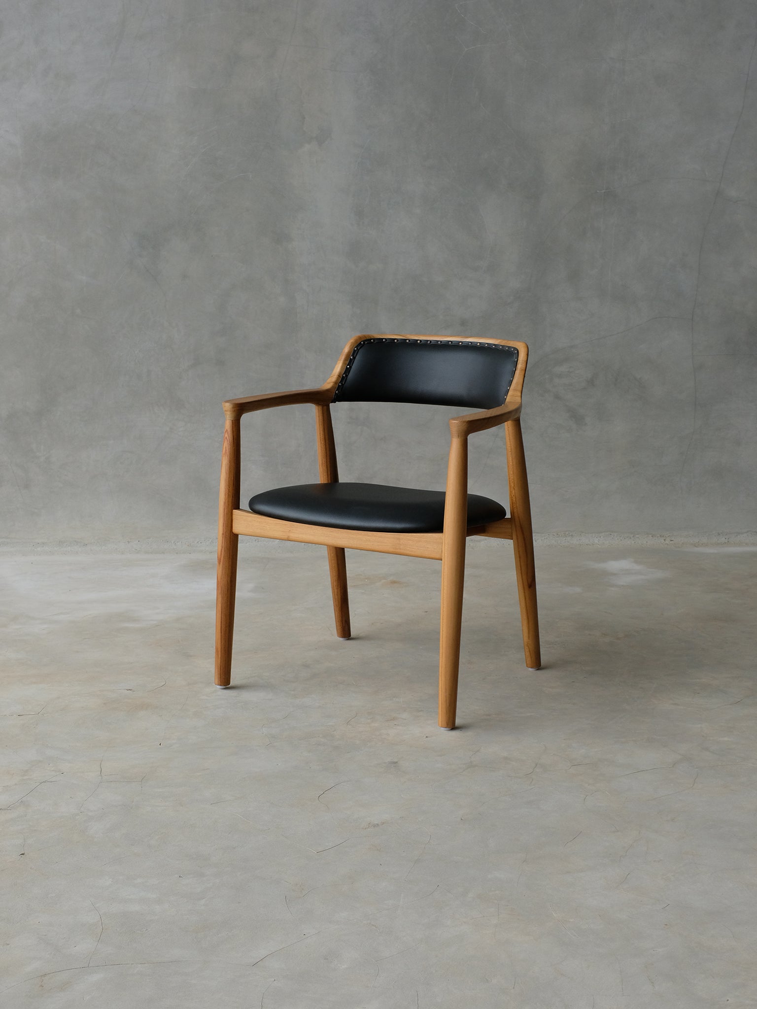 Vira Dining Chair