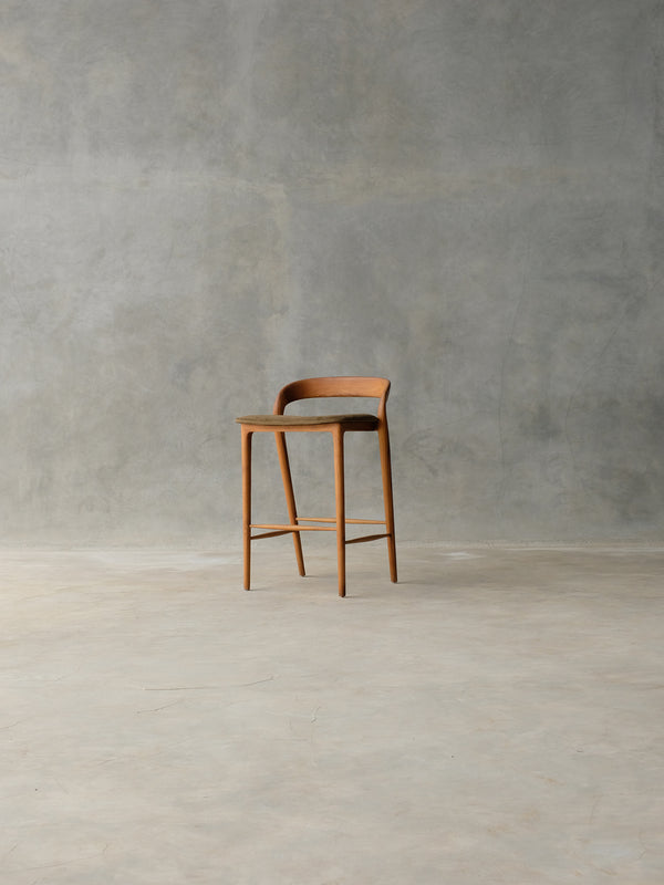 Saaram Bar Chair